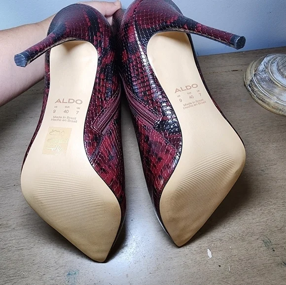 Aldo snake print ankle booties size 9 new without a box - Picture 6 of 8